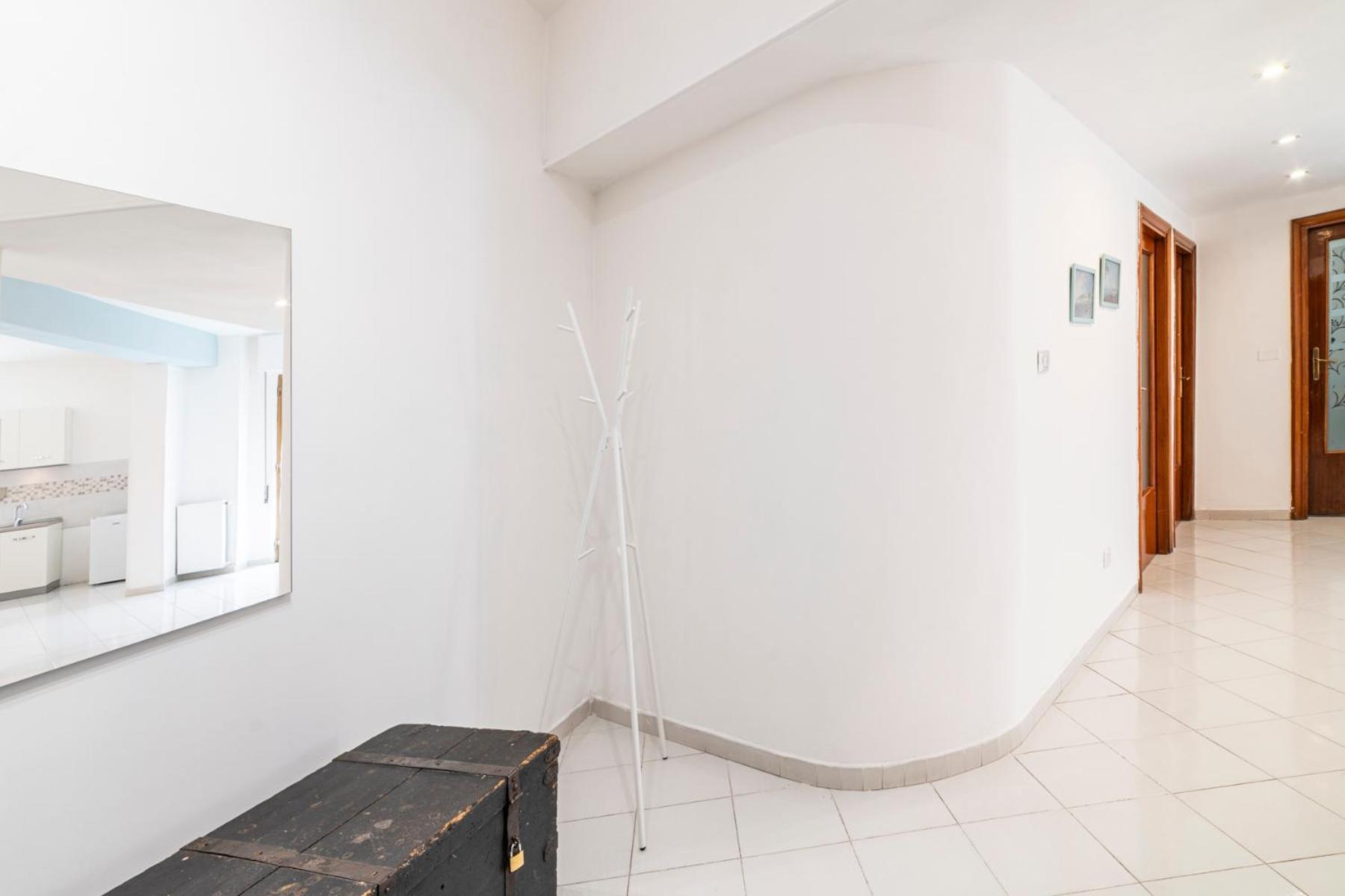 Casa Arenula By Domusextra * Naples
